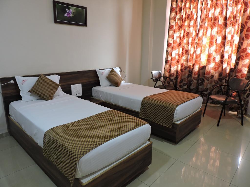 Hotel Sangam Regency Ratnagiri Luaran gambar